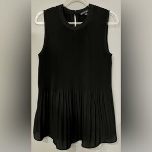 ADRIANNA PAPELL SLEEVELESS PLEATED ACCORDION BLOUSE